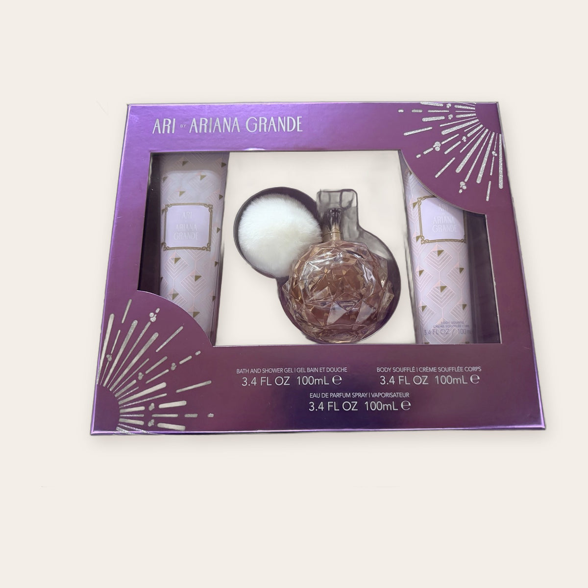 Ariana Grande ARI 3-piece gift set, front of the sealed box