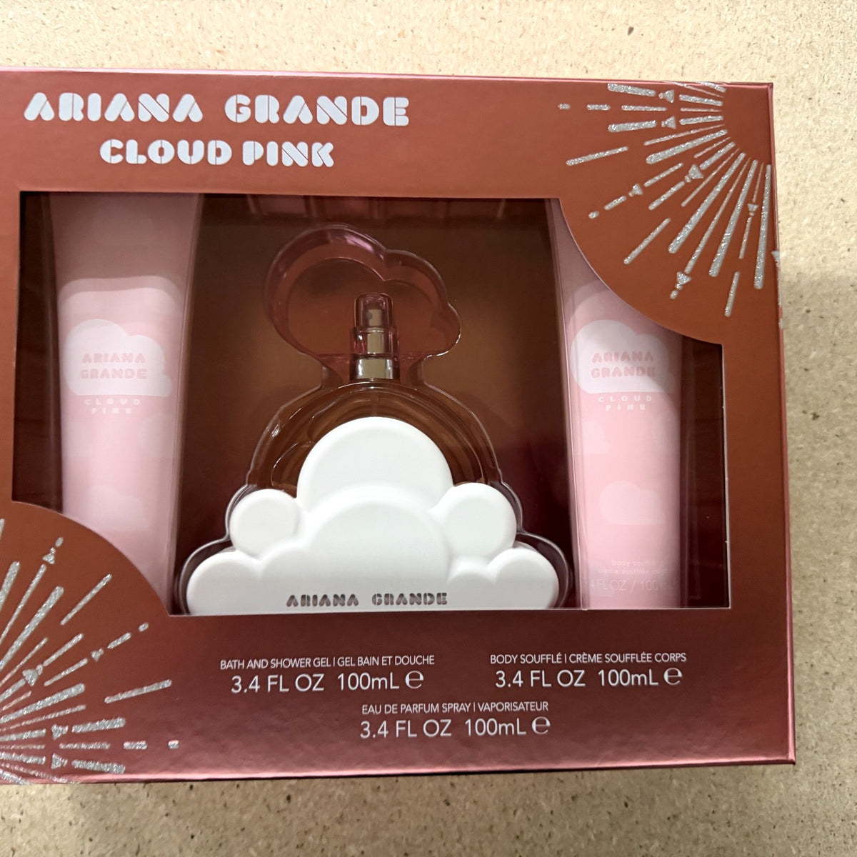 Ariana Grande Cloud Pink gift set – real photo of the item
