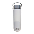 Alo Yoga Stainless Steel Water Bottle 24 oz in White – real photo, new with tag